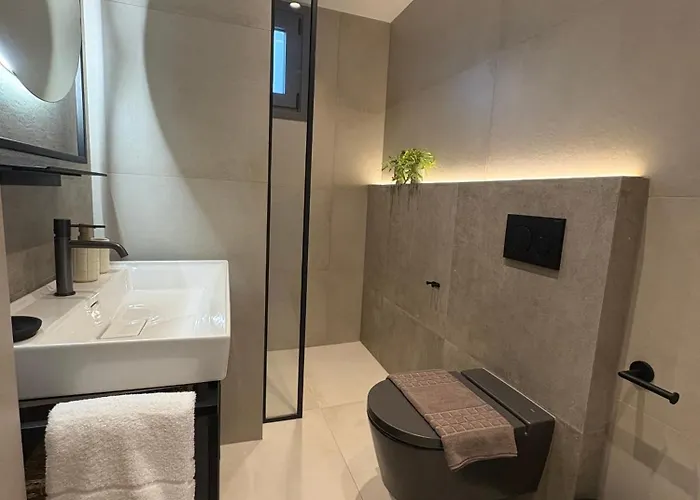 Maya Potidaia * Nea Poteidaia