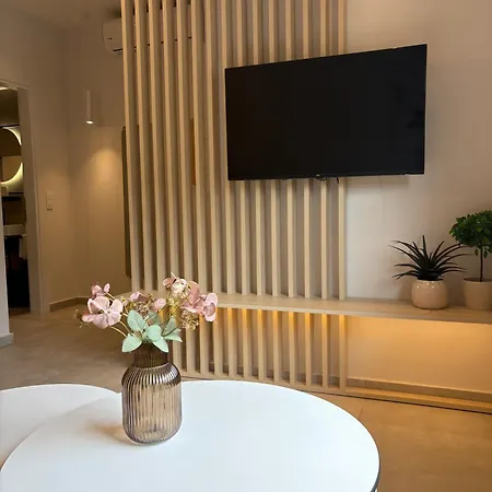 Maya Potidaia * 네아 포티데아